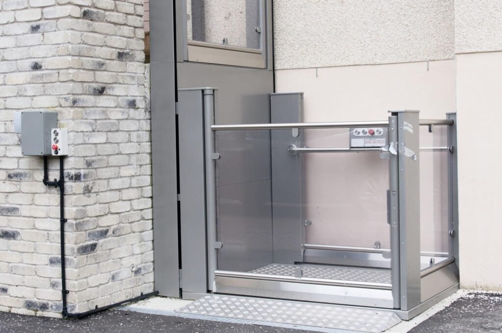 Vertical Lift Installation in Portland, OR