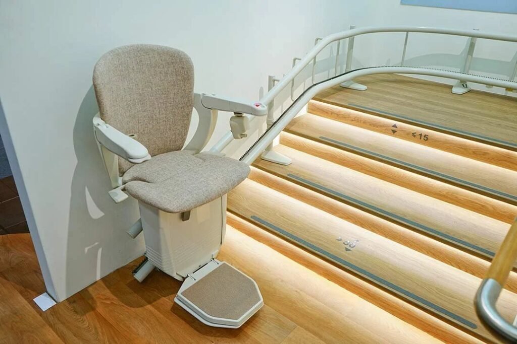 Local Stair Lift Companies in Gresham: Choosing the Right Partner for Your Home