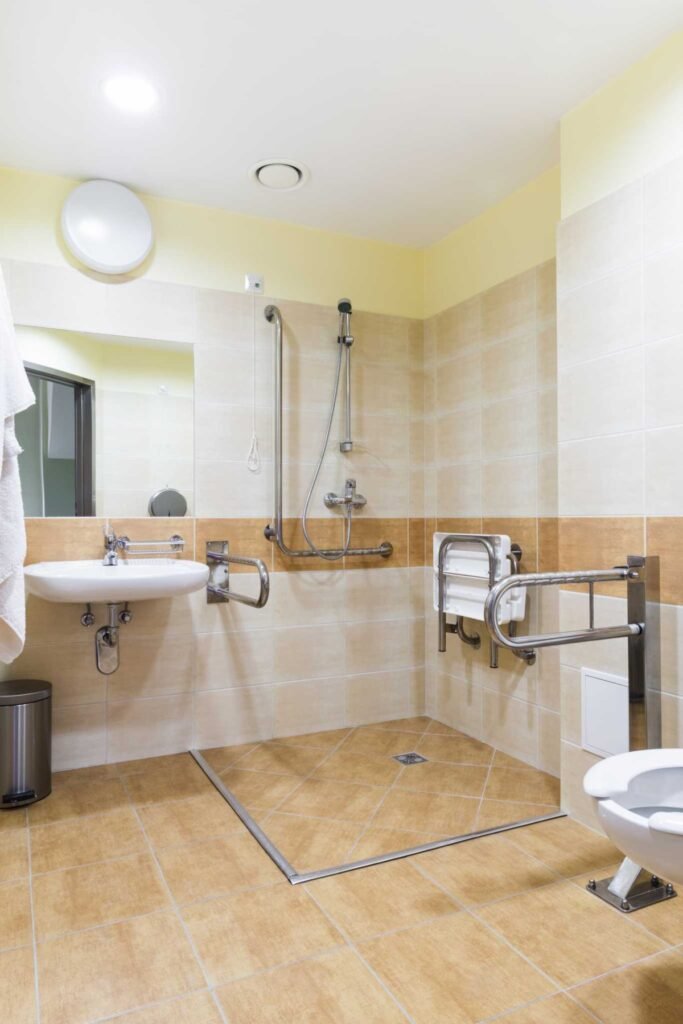 Wheelchair Turning Radius for Bathrooms: Design Guide